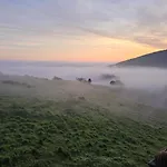 El Campillo 3*