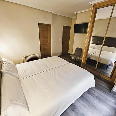 El Campillo Guest house